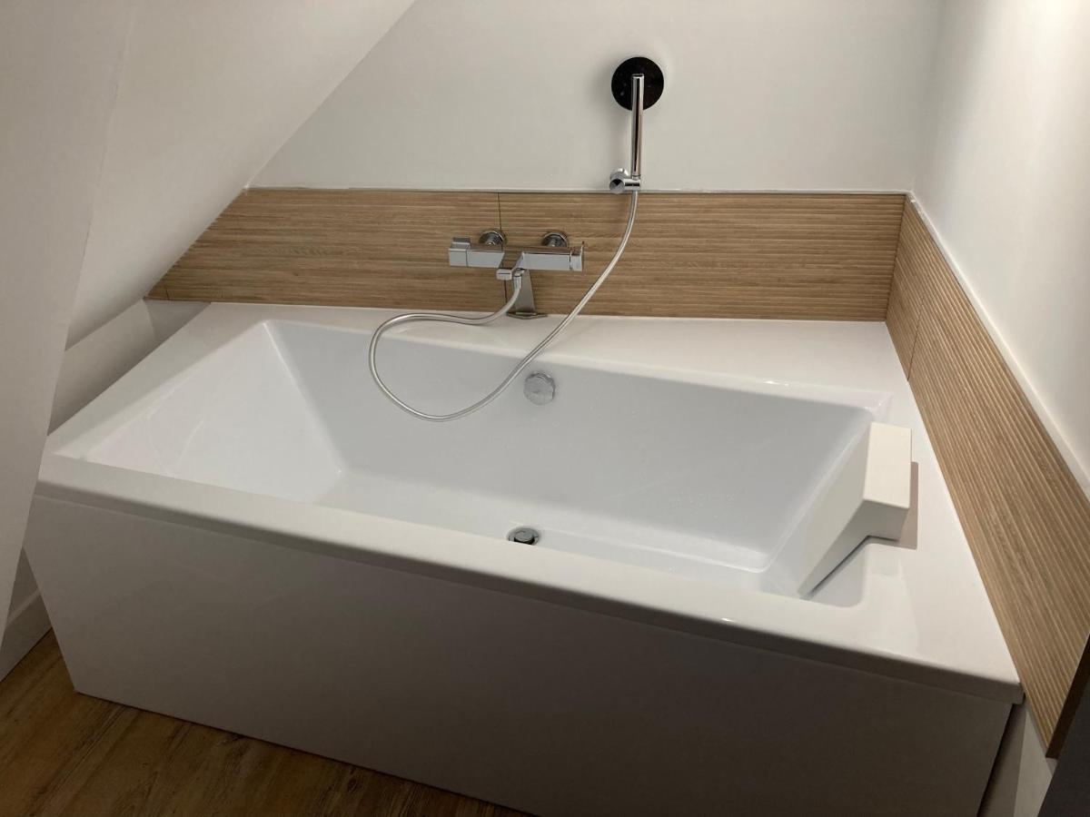 Appartement Cosy En Duplex A 50M De La Plage 르 포르텔 외부 사진